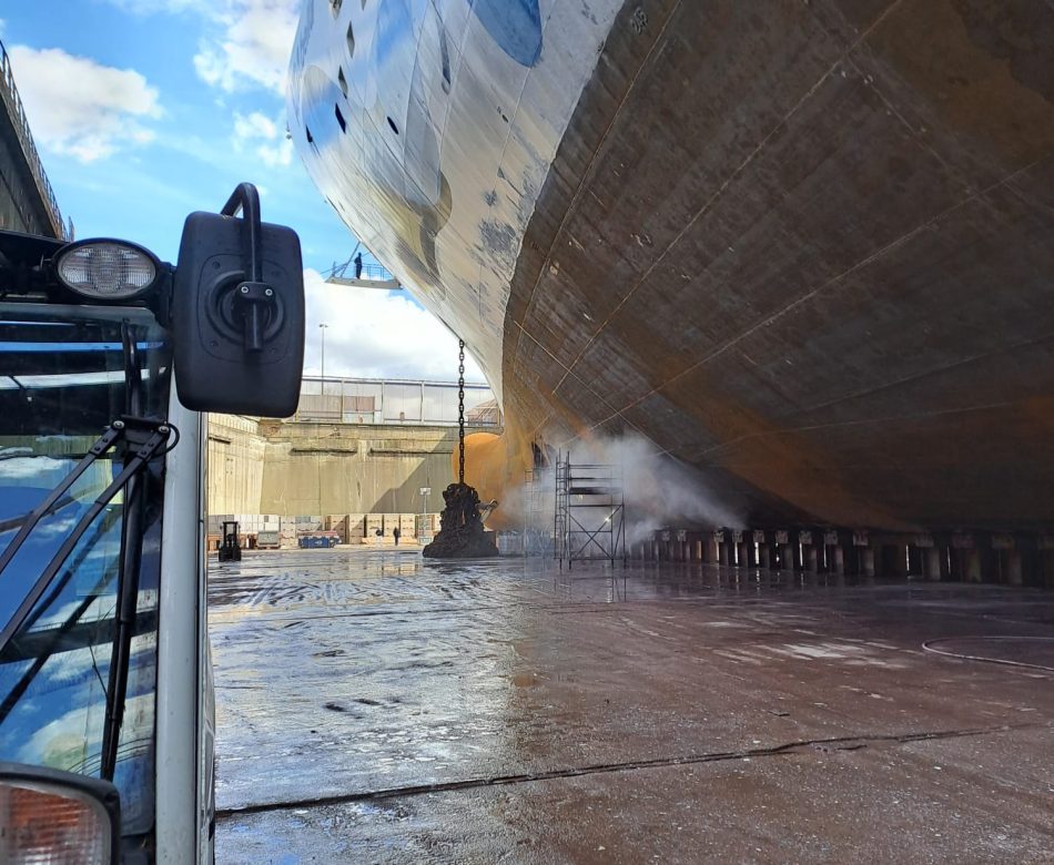 Assisteren onderhoud cruiseschip