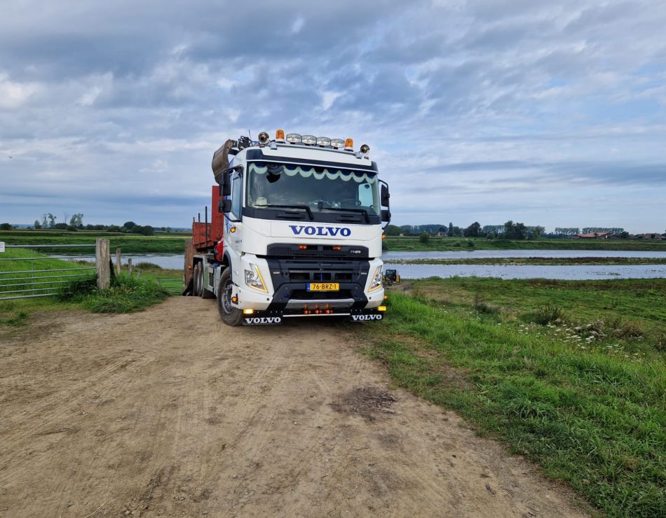 WhatsApp Image 2023-08-30 at 09.33.45