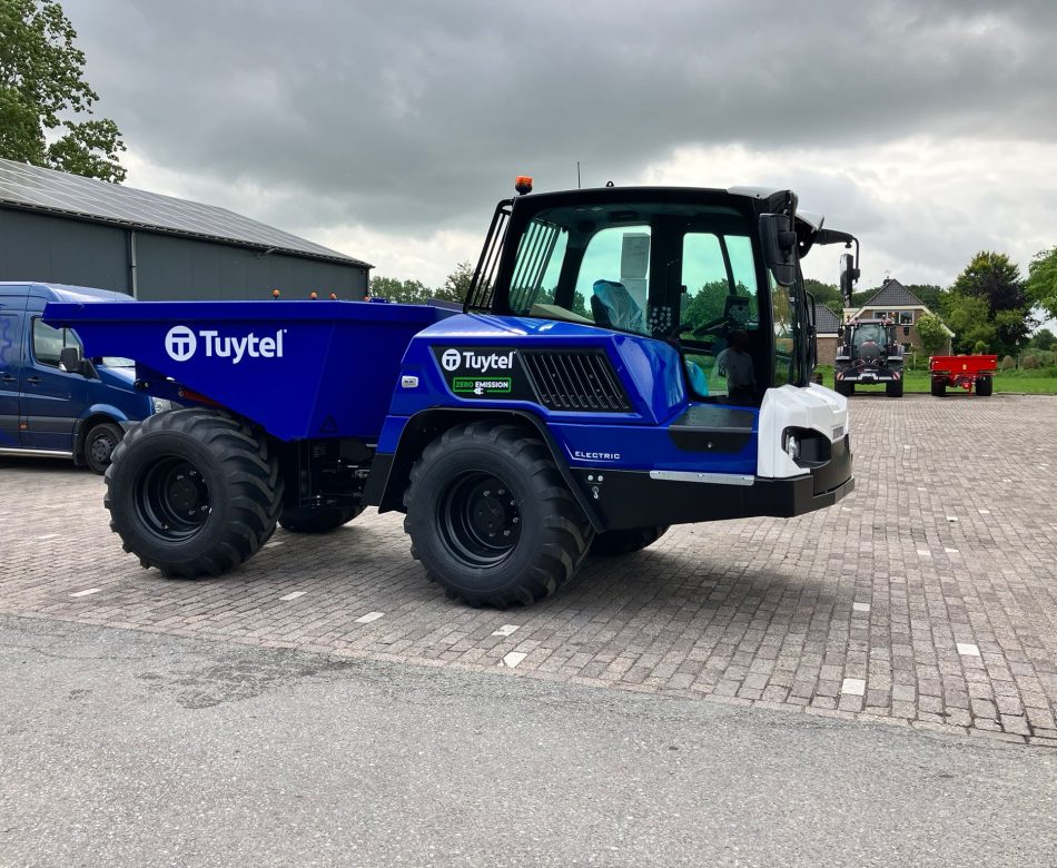 WhatsApp Image 2025-06-04 at 10.46.14