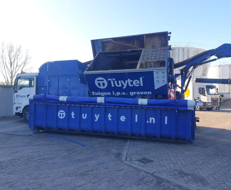 lossen in vloeistofdichte container